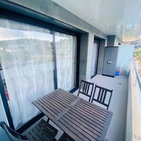 Hermoso Piso En Un Paso De La Playa De Fenals Con Piscina Holiday home *