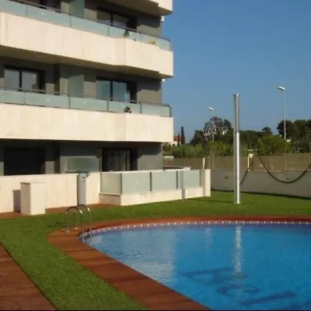Hermoso Piso En Un Paso De La Playa De Fenals Con Piscina Lloret de Mar